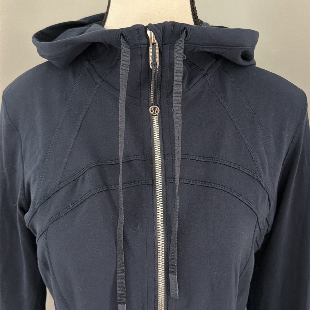 Lulu lemon Define Hooded jacket Nulu size 10 - Picture 2 of 6
